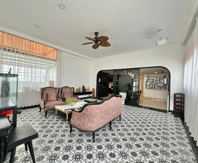 Family Studio — Phu Gia Hotel 13-15 Hoàng Quốc Việt