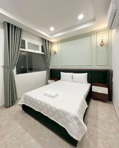 Superior King Room — Phu Gia Hotel 13-15 Hoàng Quốc Việt